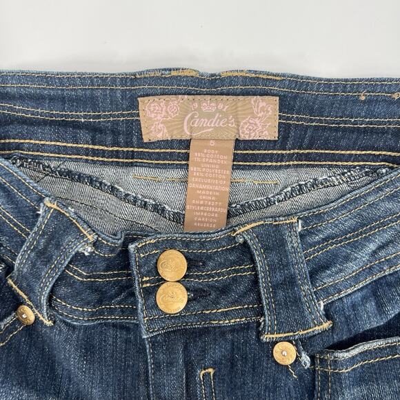 Y2K Candies Low Rise Ruffle Hem Denim Skirt With Embroidery Detail Women Size 5 - Picture 2 of 7